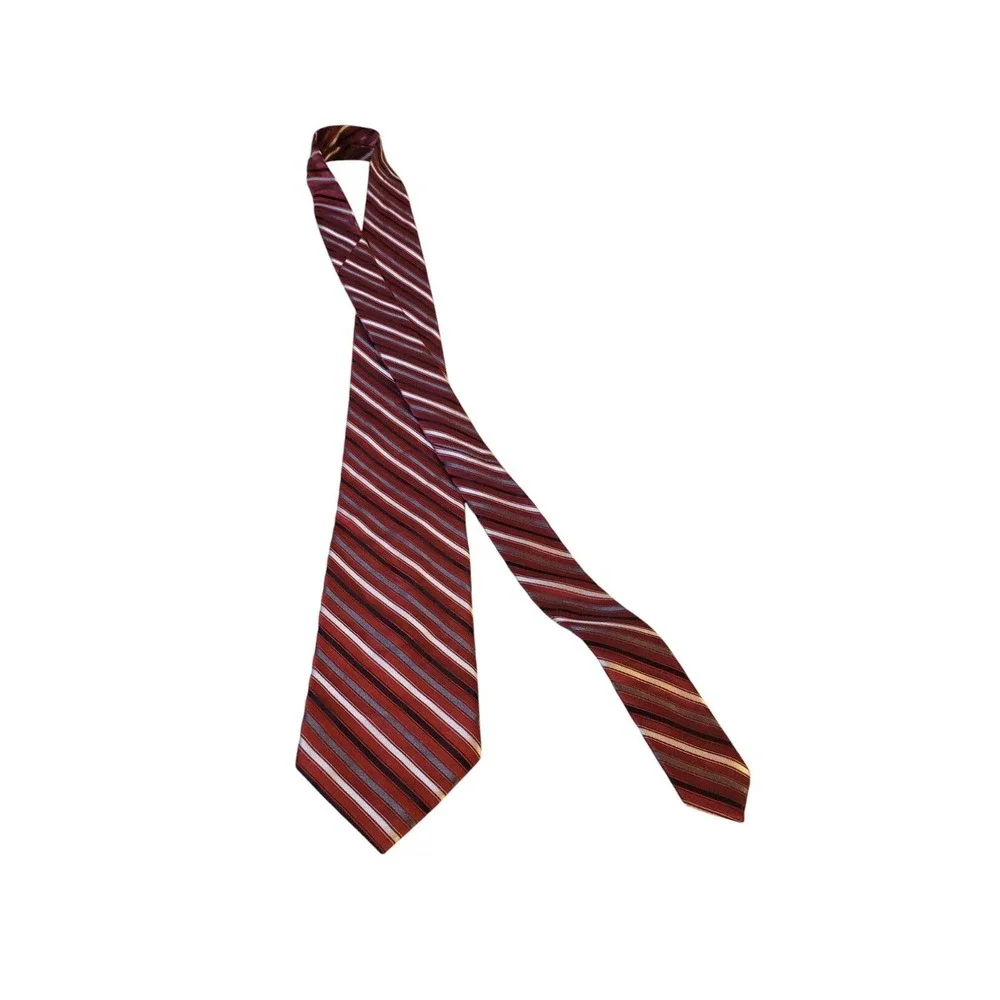 Croft & Barrow Neck Tie‎ Mens Red Black Silver Striped 100% Silk Business Church